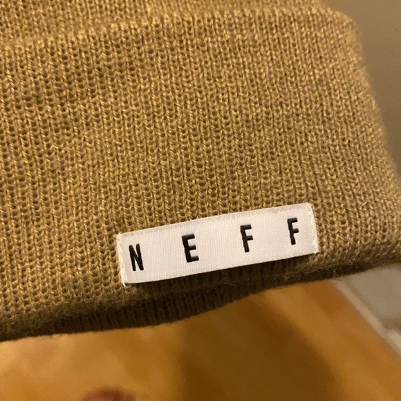 Neff beanie - Picture 7 of 13
